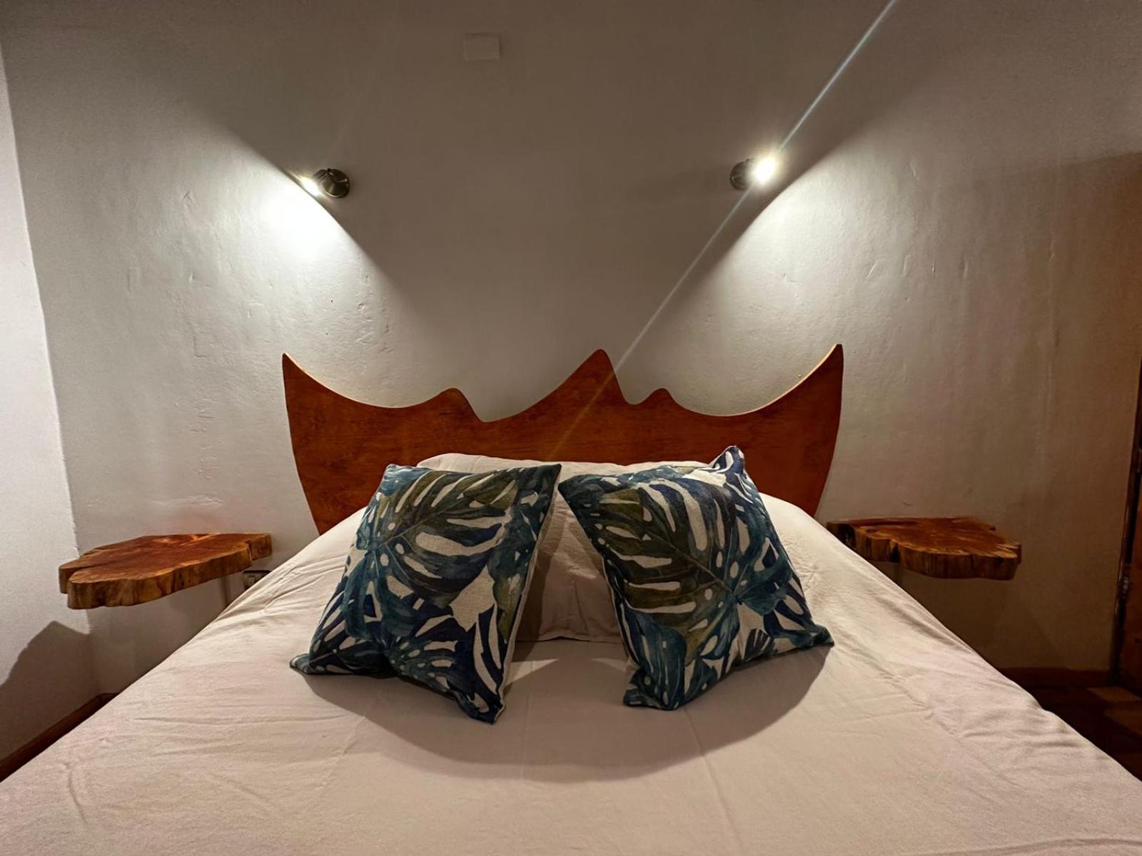 Cabanas Kainga Hanga Roa Exterior foto